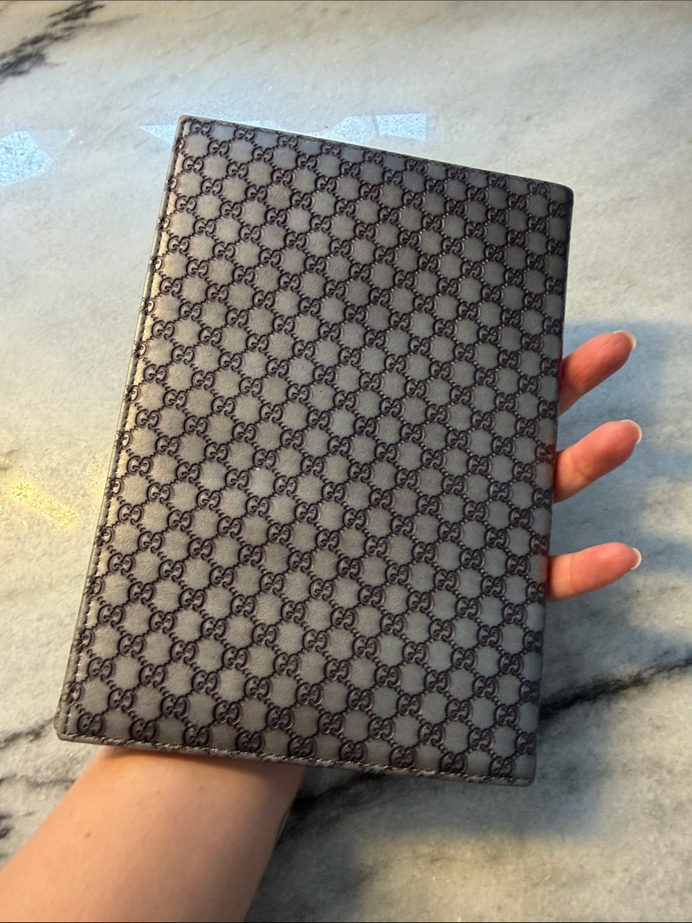 Gucci Gray Monogram Large Agenda Planner Cover Microguccissima - Picture 6 of 10